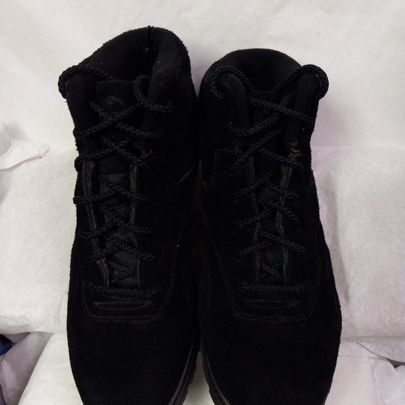 Mountain Gear Ankle Boots Black Suede Leather Size 6M - Picture 2 of 6